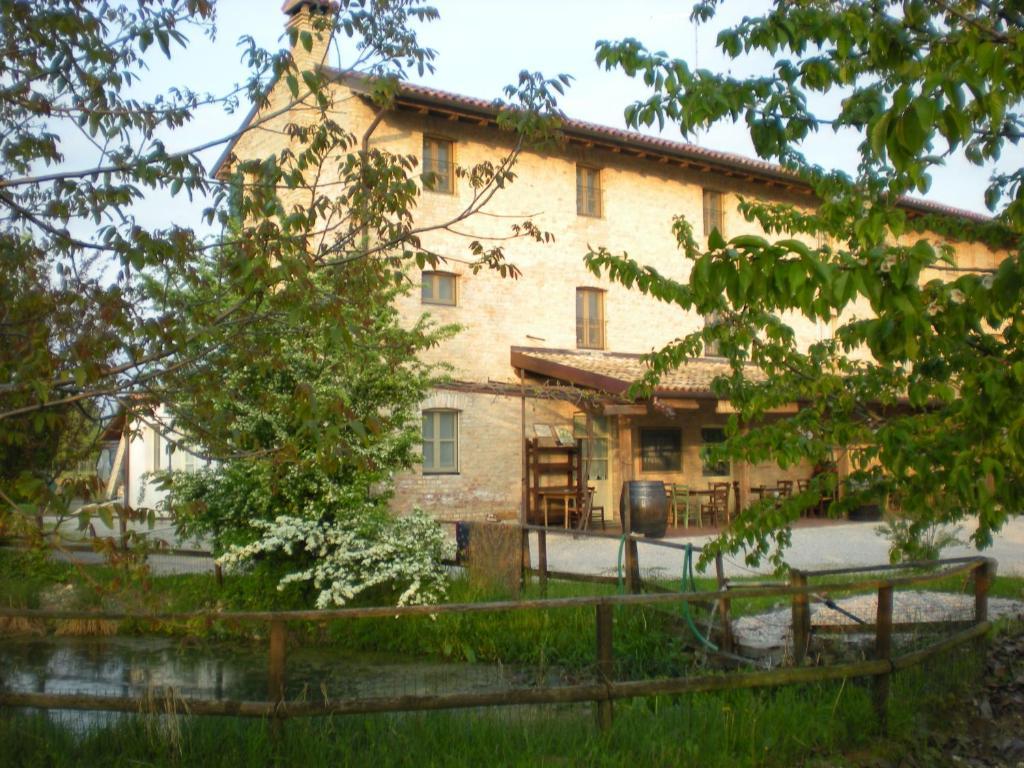 I Guardiani Bed & Breakfast Carlino ภายนอก รูปภาพ